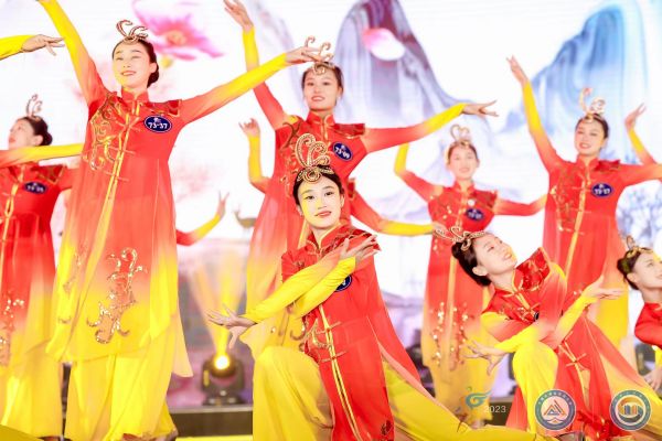 大連民族大學(xué).jpg